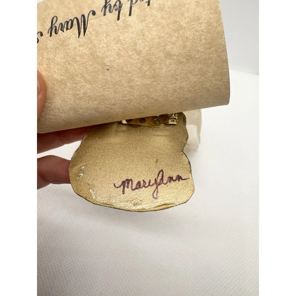 Vintage Visions Girl Christmas Brooch Pin Glitter Edge Signed Mary Ann Handmade